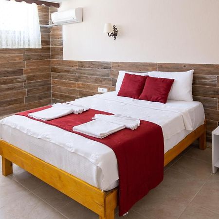 Hôtel Surya Butik à Alaçatı Extérieur photo