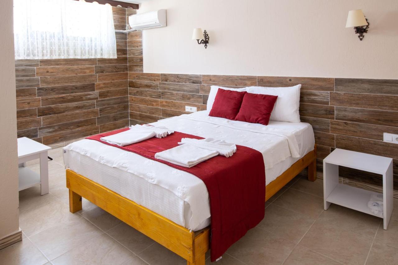 Hôtel Surya Butik à Alaçatı Extérieur photo