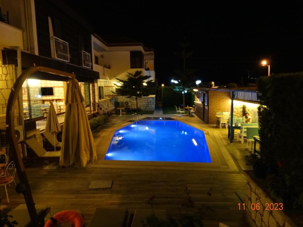Hôtel Surya Butik à Alaçatı Extérieur photo