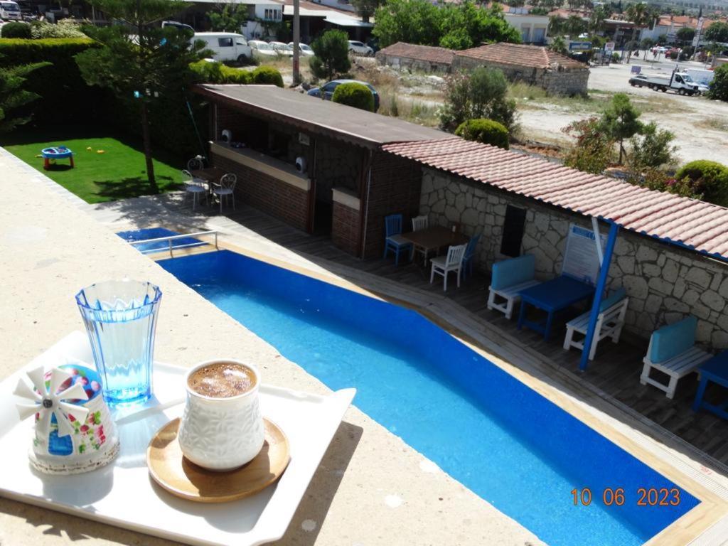 Hôtel Surya Butik à Alaçatı Extérieur photo